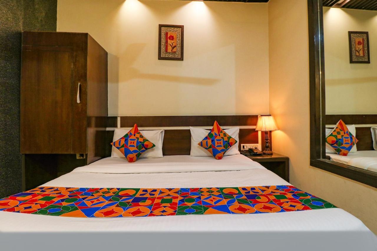 Staybook Hotel Aira New Delhi Railway Station Paharganj Nova Deli Exterior foto