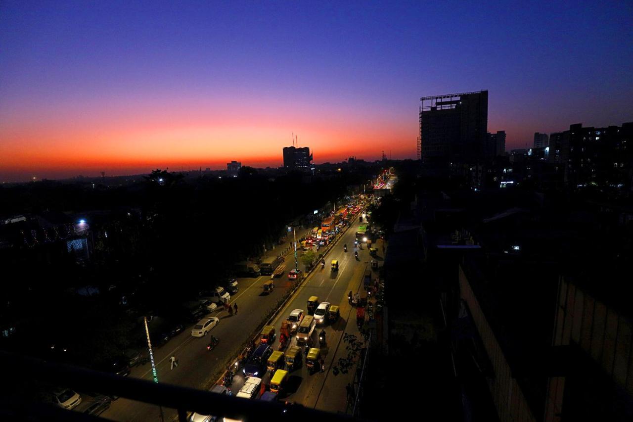 Staybook Hotel Aira New Delhi Railway Station Paharganj Nova Deli Exterior foto
