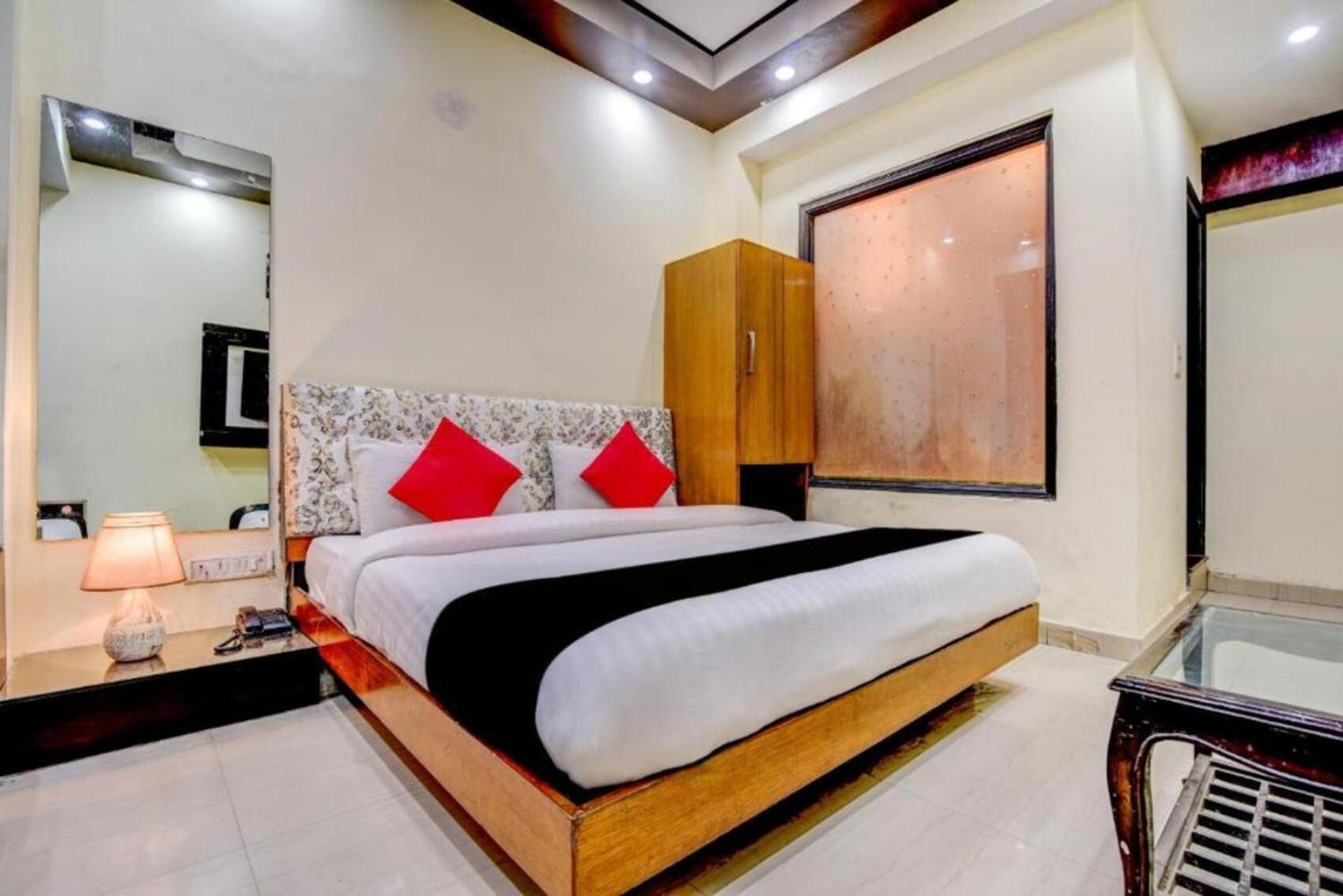 Staybook Hotel Aira New Delhi Railway Station Paharganj Nova Deli Exterior foto